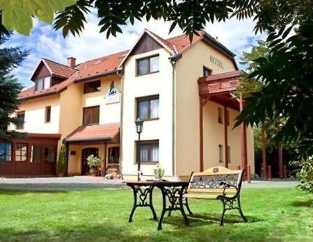 Garni-Hotel Kranich Потсдам Экстерьер фото